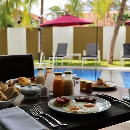 Daffodils Beach Negombo Extérieur photo